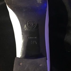 Authentic black/white Chanel shoes accept offers